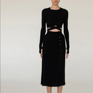 Sexy Back Tie Pleated Skirt Two-Pieces Black size XL (runs small)​​​​​